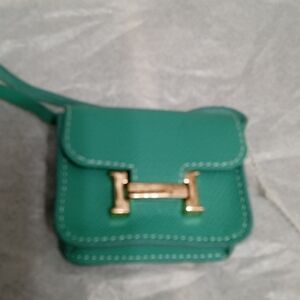 Miniature coin purse